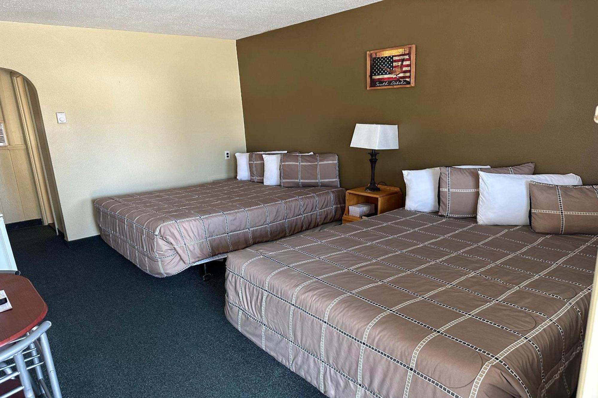 Love Hotels Murdo By Oyo On Interstate 90 Extérieur photo